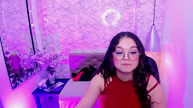 ShylySweet online show from September 2025 04:05:02 AM