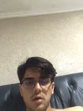 Snapshot of ljxjjxsooi chatting on November 2025 04:34:01 AM ljxjjxsooi online show from November 2025 04:34:01 AM