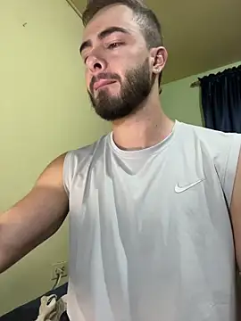 MaxDell online show from December 2025 02:42:01 AM