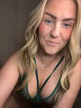 Charleigh xx online show from May 2026 09:21:01 PM