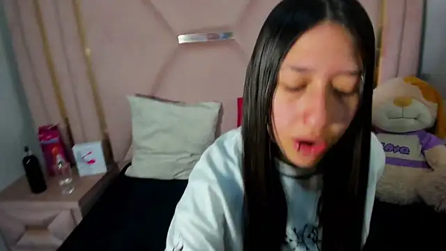 venusmorgan online show from October 2025 04:37:02 PM