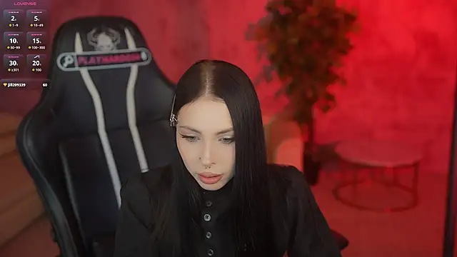 VivianSweet  online show from May 2026 11:06:01 AM