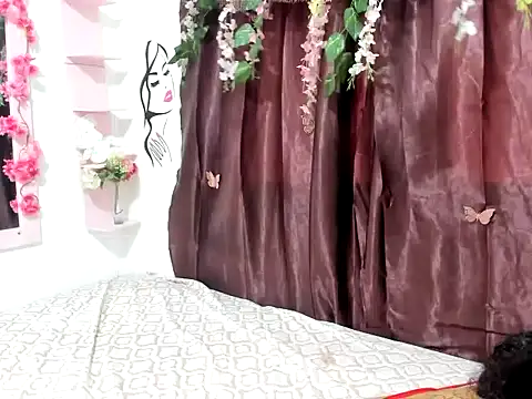 Liana hot12 online show from November 2025 02:32:02 PM