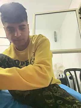 Noam7080z online show from April 2026 10:09:02 PM