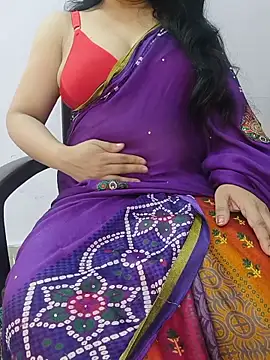 Snapshot of roshni_agrawal0 chatting on June 2026 08:37:01 AM roshni agrawal0 online show from June 2026 08:37:01 AM