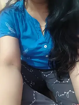 Snapshot of roshni_agrawal0 chatting on July 2026 06:41:01 AM roshni agrawal0 online show from July 2026 06:41:01 AM
