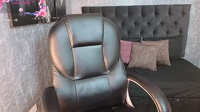 Snapshot of eileen__hills chatting on September 2025 06:55:01 PM eileen hills online show from September 2025 06:55:01 PM