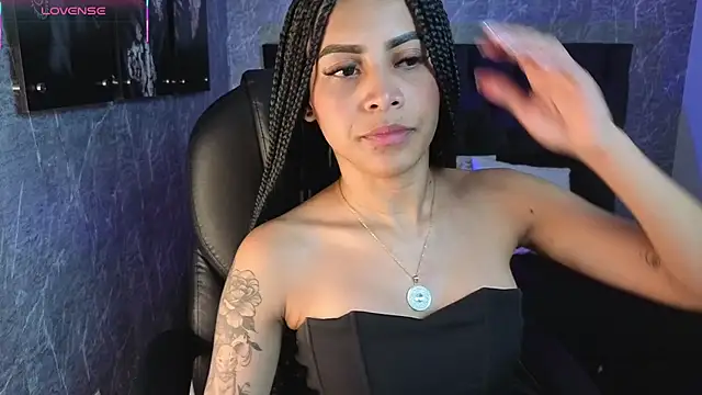 Snapshot of eileen__hills chatting on December 2025 08:14:01 PM eileen hills online show from December 2025 08:14:01 PM