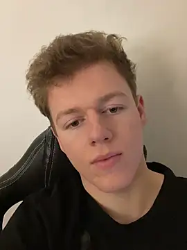 Snapshot of bob_marlu chatting on January 2026 08:21:01 PM bob marlu online show from January 2026 08:21:01 PM