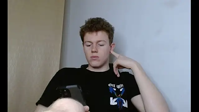 Snapshot of bob_marlu chatting on January 2026 12:49:02 AM bob marlu online show from January 2026 12:49:02 AM