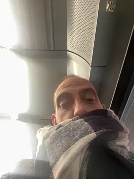 Snapshot of goncas23 chatting on March 2026 06:19:01 AM goncas23 online show from March 2026 06:19:01 AM