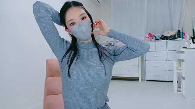 ramuchan desu online show from October 2025 01:37:02 AM