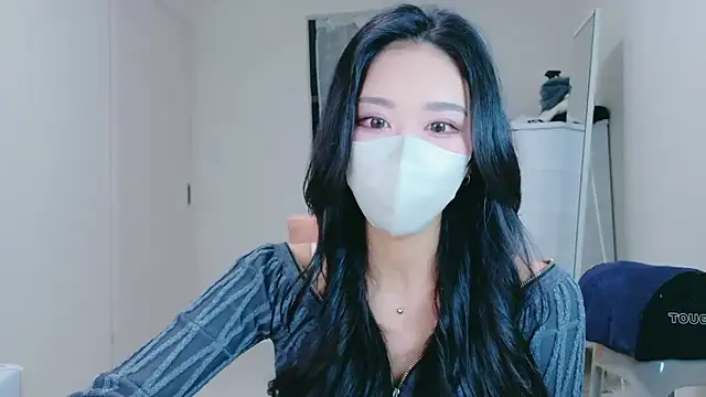 ramuchan desu online show from February 2026 12:01:01 AM