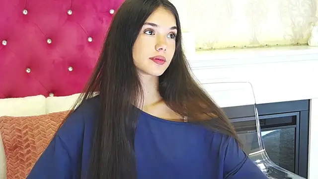 Snapshot of AlexisDevine chatting on July 2026 04:26:02 AM AlexisDevine online show from July 2026 04:26:02 AM
