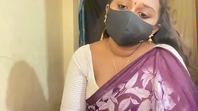 Pavani-Sexy online show from February 2026 05:20:02 PM