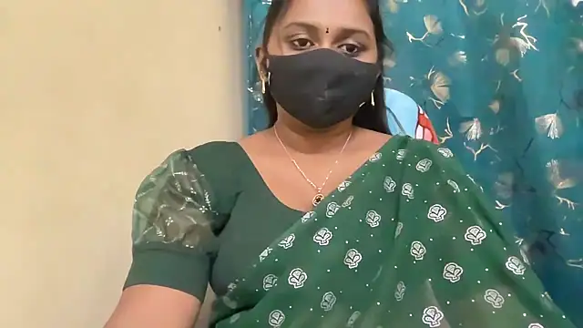 Pavani-Sexy online show from May 2026 06:25:01 PM