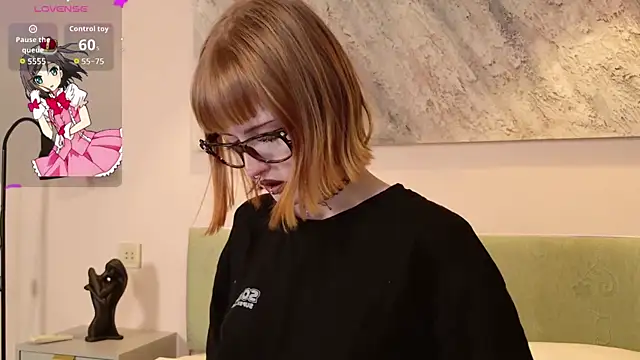 MilkMeSoftly online show from February 2026 08:48:02 AM