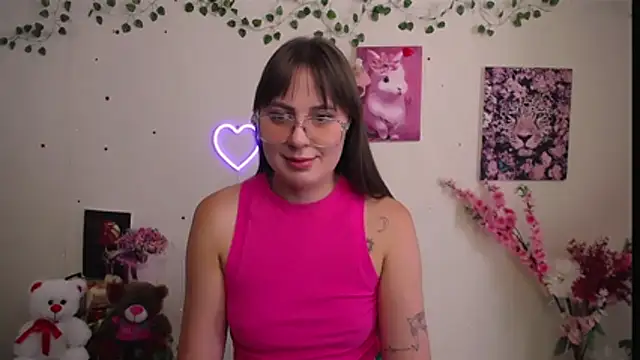 Amanda Bright  online show from July 2026 12:52:01 PM