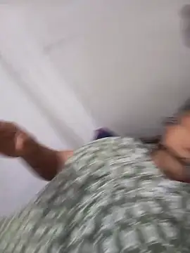 Snapshot of Trisha_71 chatting on September 2025 04:20:02 PM Trisha 71 online show from September 2025 04:20:02 PM