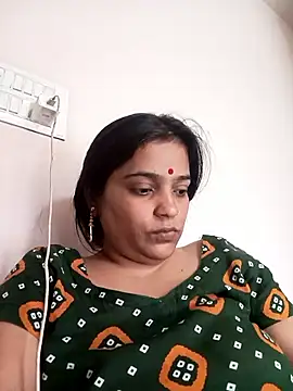 Snapshot of Trisha_71 chatting on October 2025 07:30:02 AM Trisha 71 online show from October 2025 07:30:02 AM