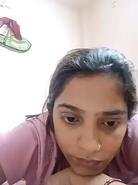 Snapshot of Trisha_71 chatting on April 2026 05:56:02 AM Trisha 71 online show from April 2026 05:56:02 AM