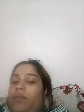 Snapshot of Trisha_71 chatting on April 2026 02:35:01 PM Trisha 71 online show from April 2026 02:35:01 PM