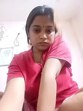 Snapshot of Trisha_71 chatting on April 2026 03:38:01 PM Trisha 71 online show from April 2026 03:38:01 PM