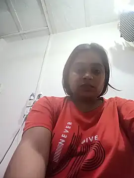 Snapshot of Trisha_71 chatting on May 2026 04:47:02 PM Trisha 71 online show from May 2026 04:47:02 PM