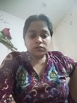Snapshot of Trisha_71 chatting on May 2026 05:35:01 AM Trisha 71 online show from May 2026 05:35:01 AM
