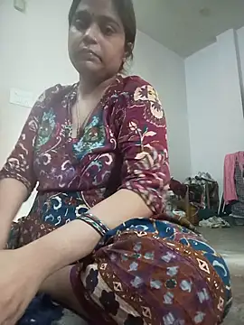 Snapshot of Trisha_71 chatting on May 2026 03:46:01 AM Trisha 71 online show from May 2026 03:46:01 AM