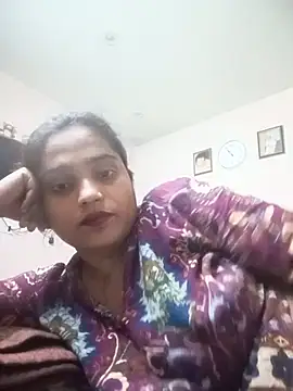 Snapshot of Trisha_71 chatting on May 2026 05:25:02 AM Trisha 71 online show from May 2026 05:25:02 AM