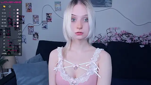 Megan--chan online show from February 2026 05:03:02 PM