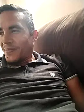 Snapshot of Boragozarvem chatting on December 2025 05:41:01 PM Boragozarvem online show from December 2025 05:41:01 PM