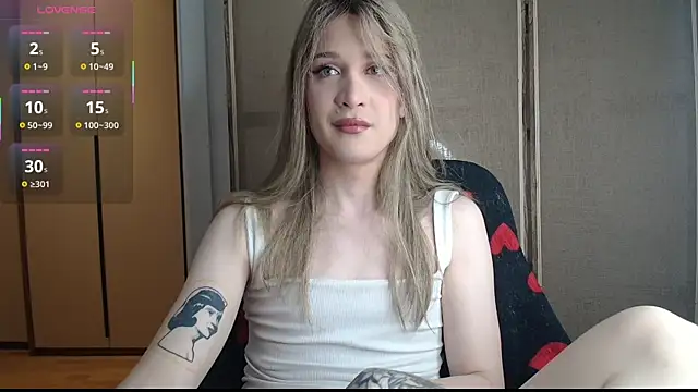 Crystal Valentine online show from June 2026 03:36:02 PM