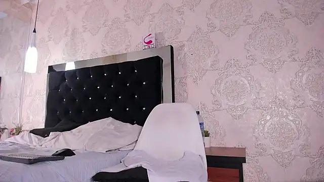 ThiagoBlaze online show from September 2025 02:55:01 AM