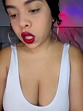 Yemaly Lee online show from May 2026 10:49:01 PM