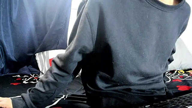 Snapshot of TheCyberIncubus chatting on November 2025 03:25:02 PM TheCyberIncubus online show from November 2025 03:25:02 PM