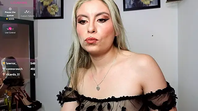 brianna smoke online show from October 2025 03:58:01 PM