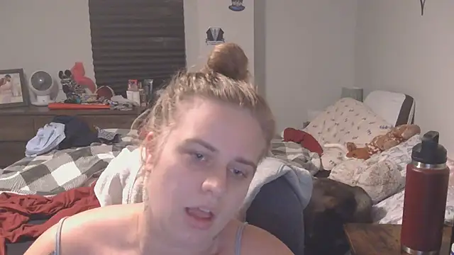 Snapshot of Sexyblonde12344 chatting on September 2025 03:11:02 PM Sexyblonde12344 online show from September 2025 03:11:02 PM