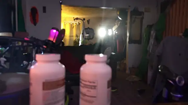 Snapshot of MasterDaddyCool chatting on December 2025 01:49:01 PM MasterDaddyCool online show from December 2025 01:49:01 PM