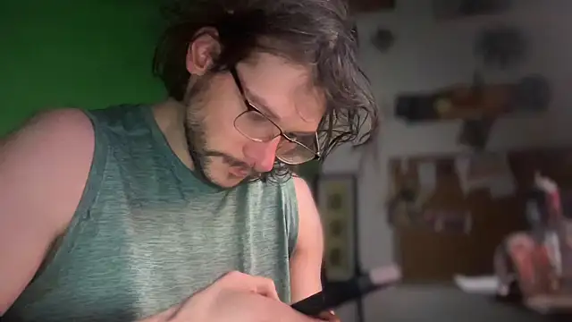 Snapshot of MasterDaddyCool chatting on January 2026 07:04:01 PM MasterDaddyCool online show from January 2026 07:04:01 PM