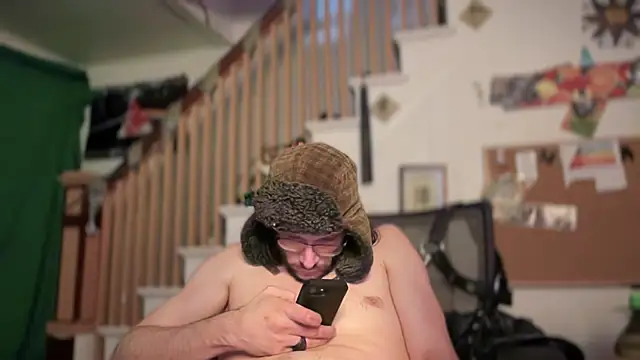 Snapshot of MasterDaddyCool chatting on January 2026 04:33:02 PM MasterDaddyCool online show from January 2026 04:33:02 PM