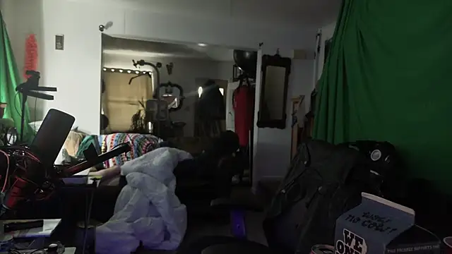 Snapshot of MasterDaddyCool chatting on February 2026 05:22:02 PM MasterDaddyCool online show from February 2026 05:22:02 PM