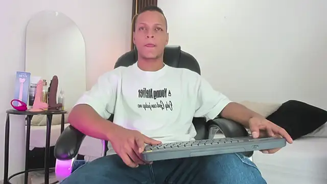 Ricky Owens1 online show from September 2025 12:49:01 PM