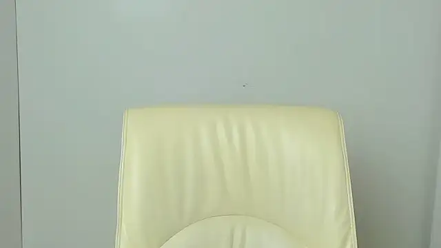 Lune Moon online show from November 2025 12:41:02 PM