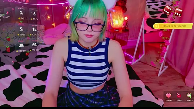 CoralineYoung online show from April 2026 07:45:01 AM