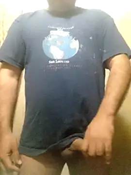 Snapshot of CurableMow chatting on October 2025 05:46:02 PM CurableMow online show from October 2025 05:46:02 PM