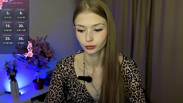 Snapshot of holylisssa chatting on November 2025 03:30:02 PM holylisssa online show from November 2025 03:30:02 PM