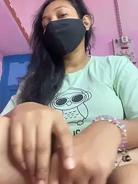 Snapshot of Priyajaanbaby chatting on November 2025 03:18:02 AM Priyajaanbaby online show from November 2025 03:18:02 AM