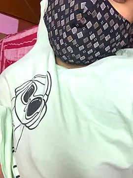 Snapshot of Priyajaanbaby chatting on November 2025 05:10:01 AM Priyajaanbaby online show from November 2025 05:10:01 AM